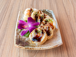 Tamago Maki: Sake Special 6 sztuk