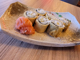 Rolki w tempurze Hosomak z bananem - 6 szt. 