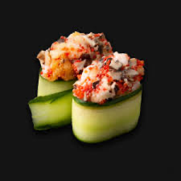 Sałatka surimi w ogórku